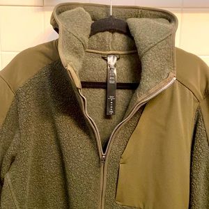Lululemon tundra trek full zip jacket